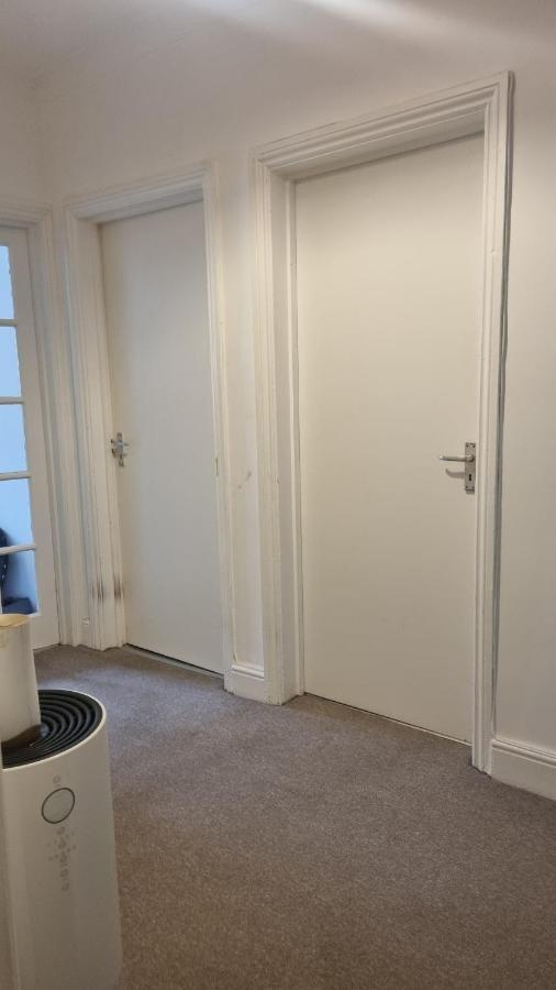 33 Camden Square - Double Room London Eksteriør billede